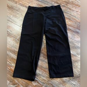 Black yoga pants like new